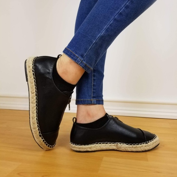 SALE! black slip on shoes - Picture 2 of 6